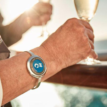 Medallion | Carnival